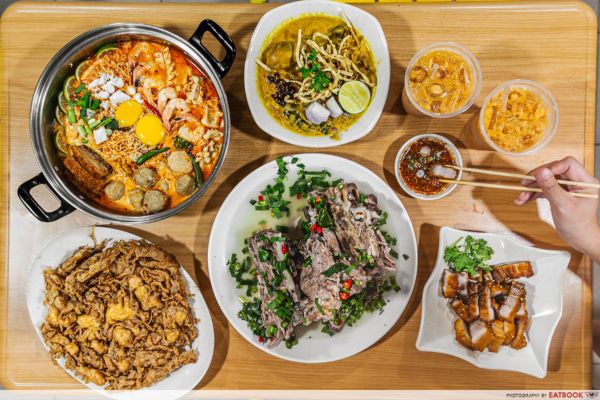 Korat Thai Cafe Mains